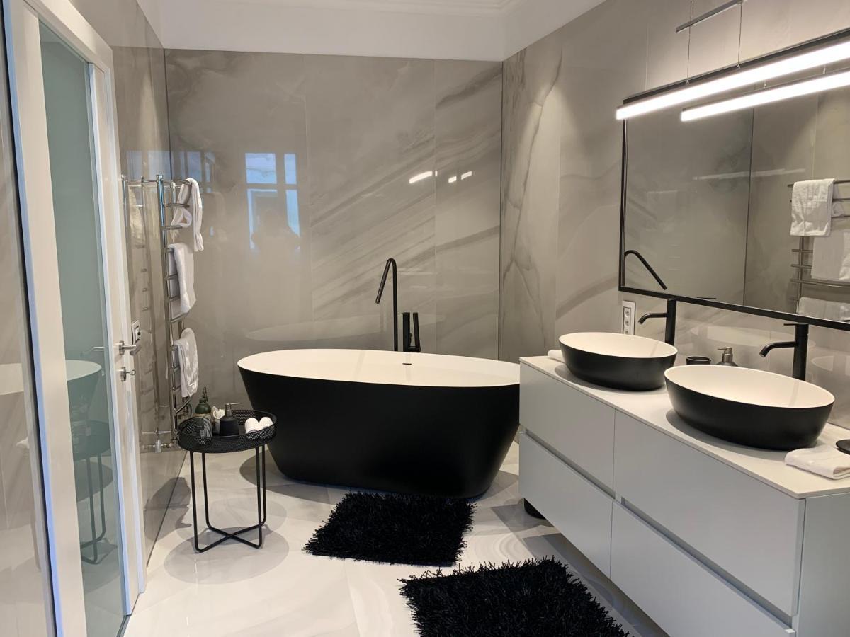 Schillerplatz Apartment Сибиу Экстерьер фото