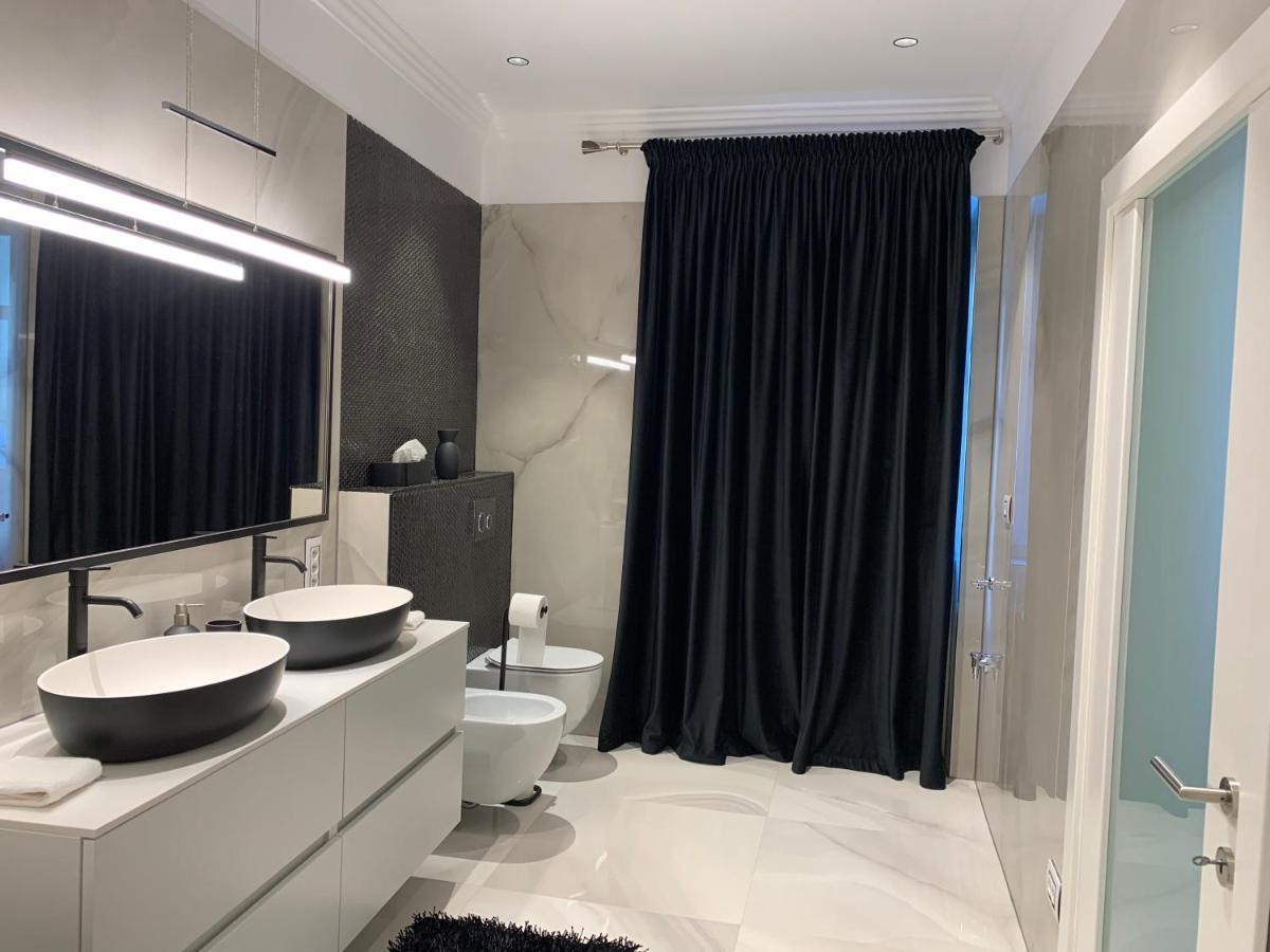 Schillerplatz Apartment Сибиу Экстерьер фото