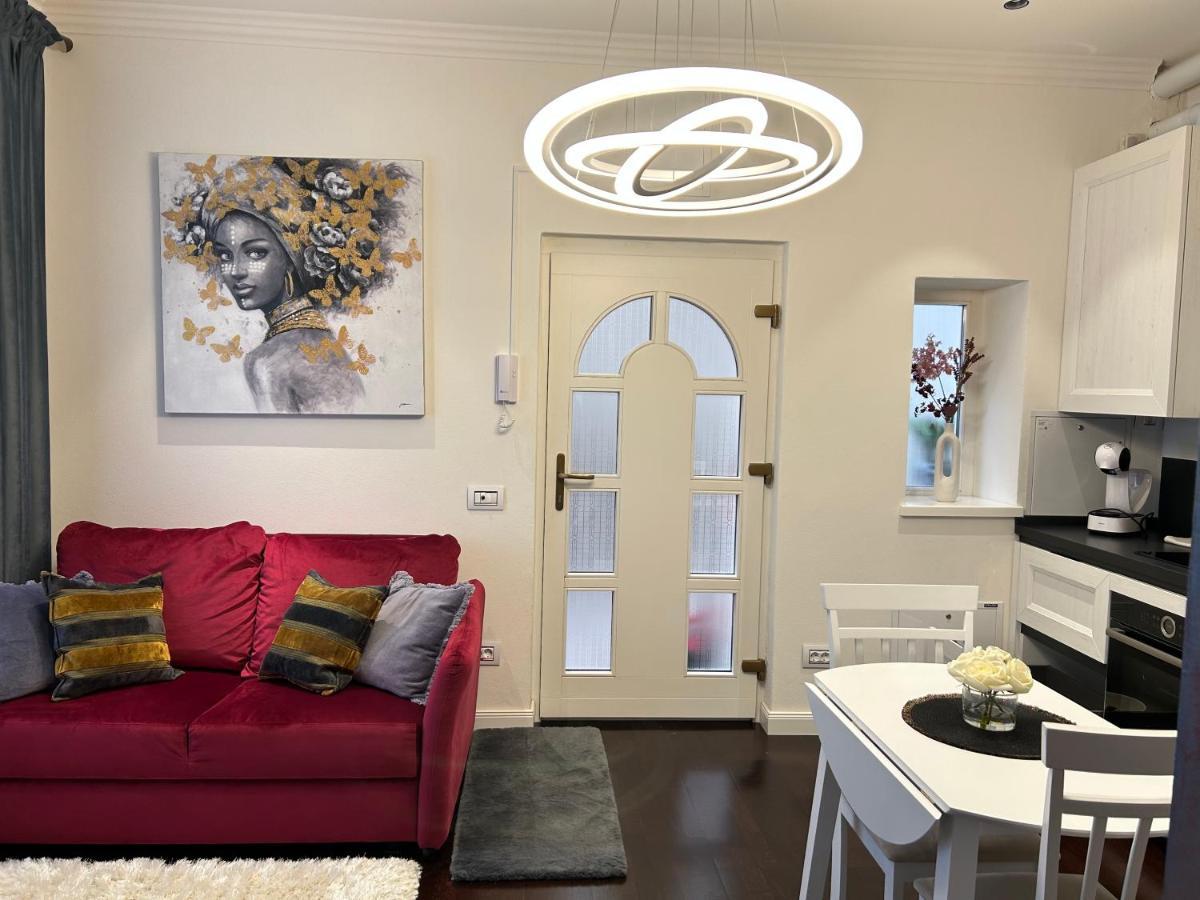Schillerplatz Apartment Сибиу Экстерьер фото
