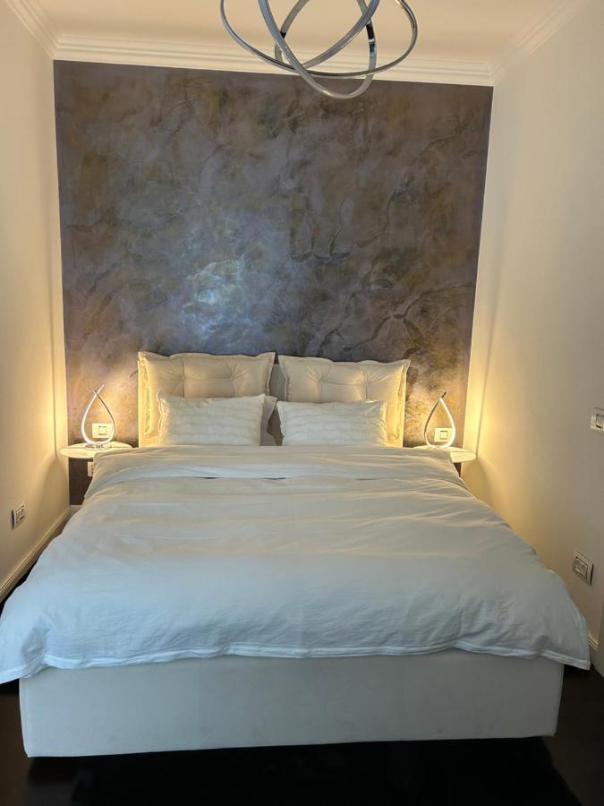 Schillerplatz Apartment Сибиу Экстерьер фото